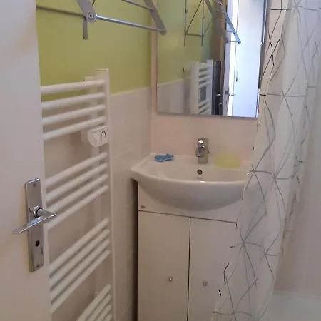 Studette Aux Deux Alpes, Pied Des Pistes - Fr-1-516-69 *